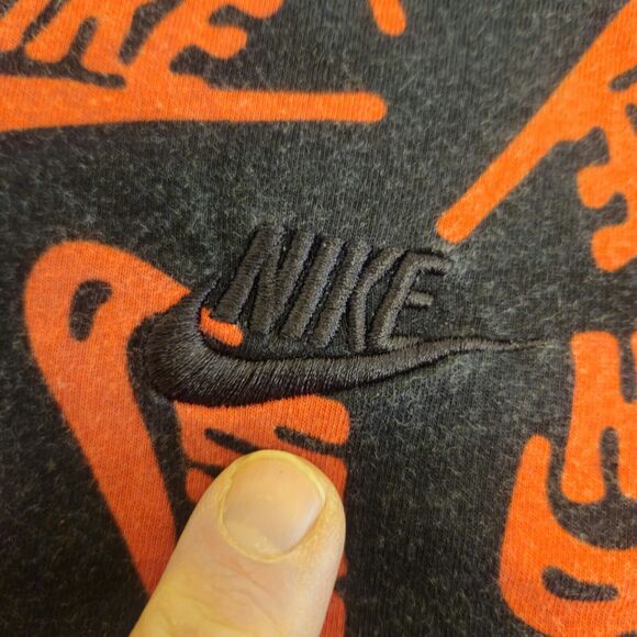 Nike Mens All Over Print T Shirt Size MEDIUM AOP - Picture 2 of 7